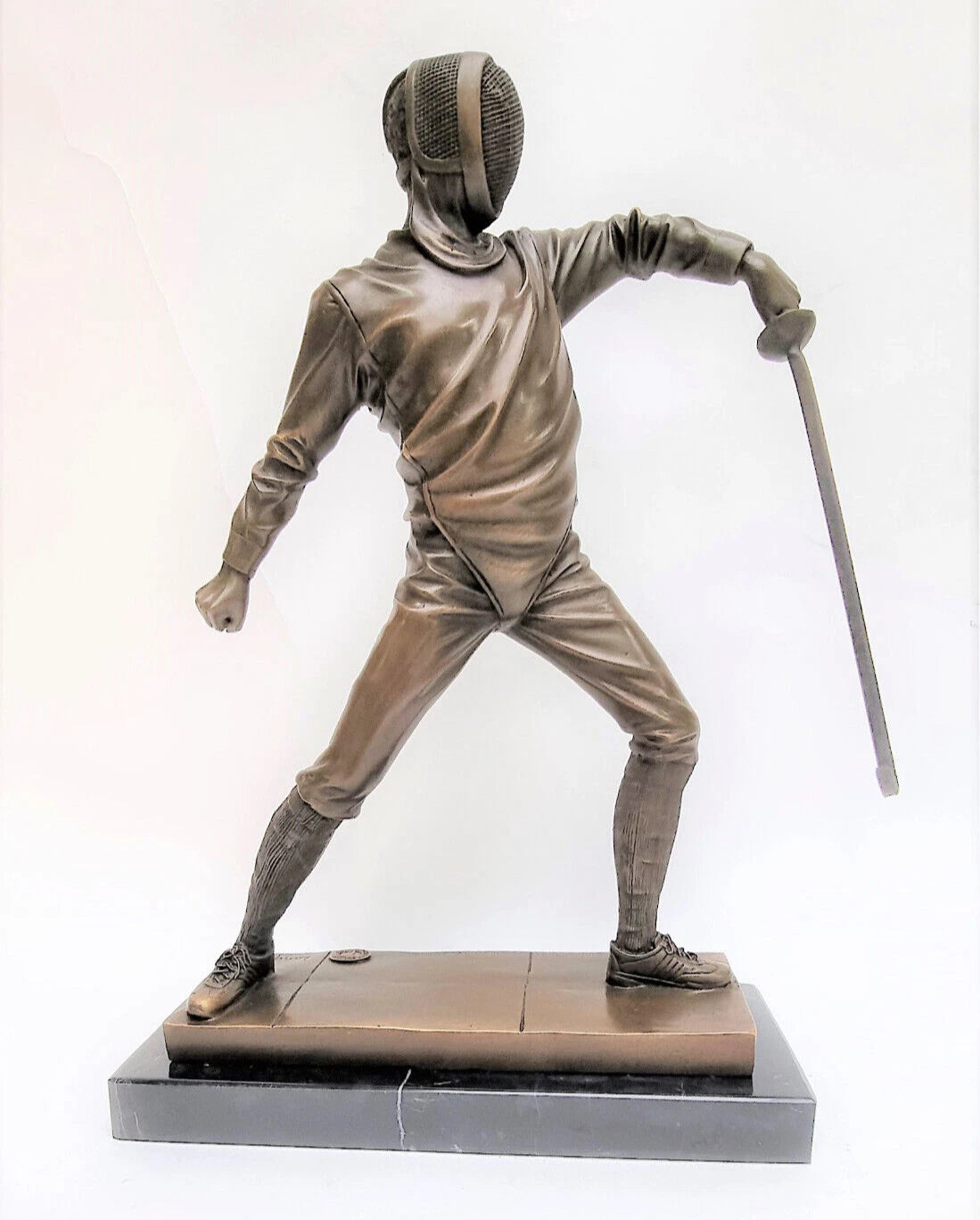 The Fencer in Combat Stance – Bronze Sculpture on Marble Base