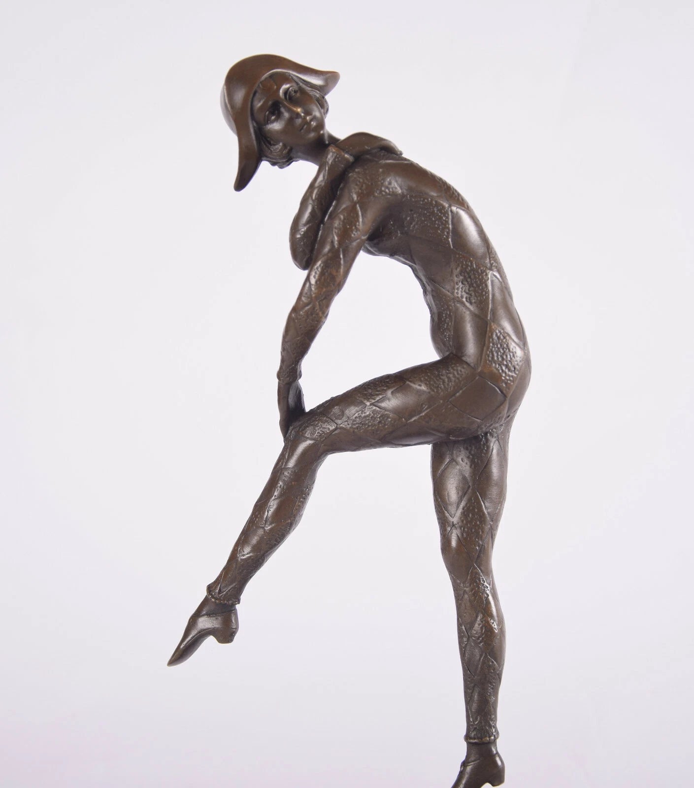 Harlequin Dancer – Bronze Sculpture in Art Deco Style on Round Marble Column